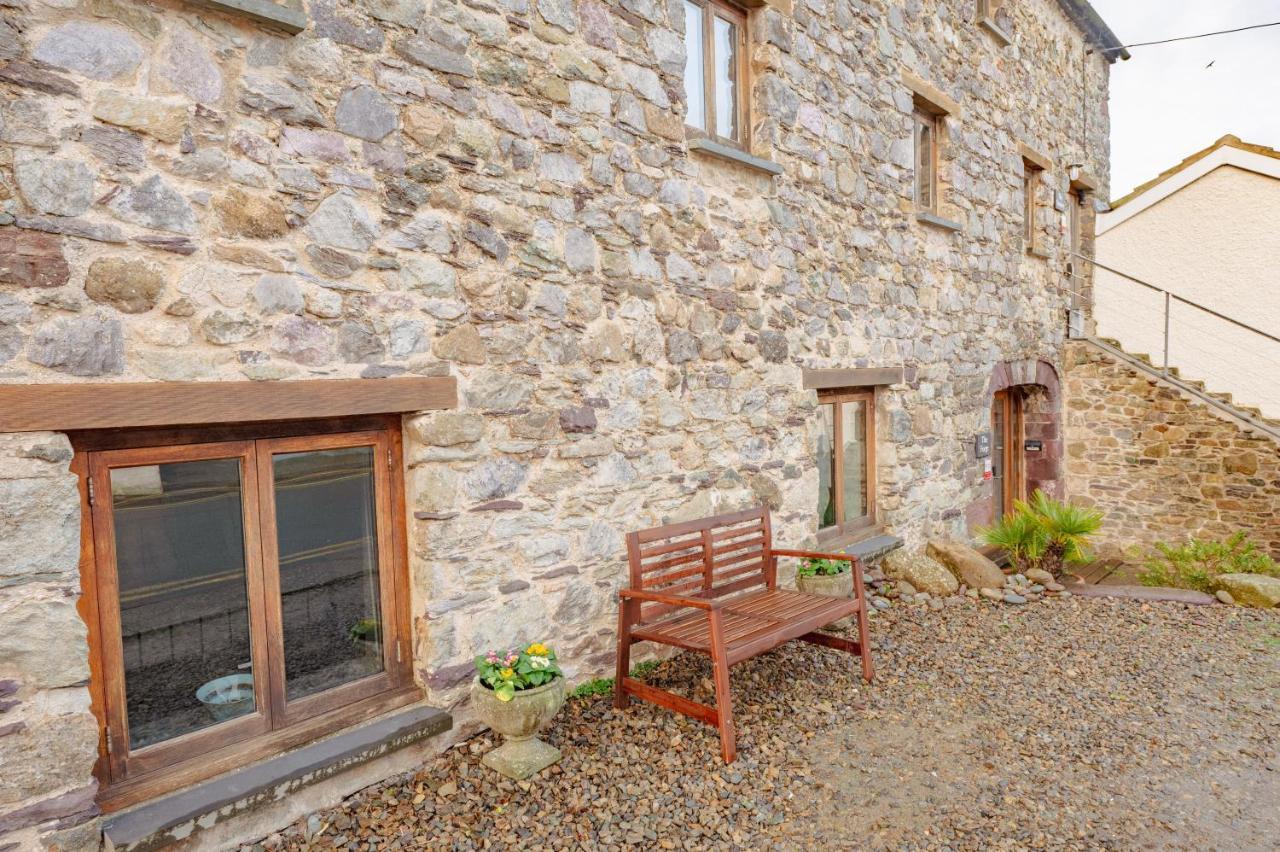Stunning Converted Granary In Heart Of St Davids 외부 사진