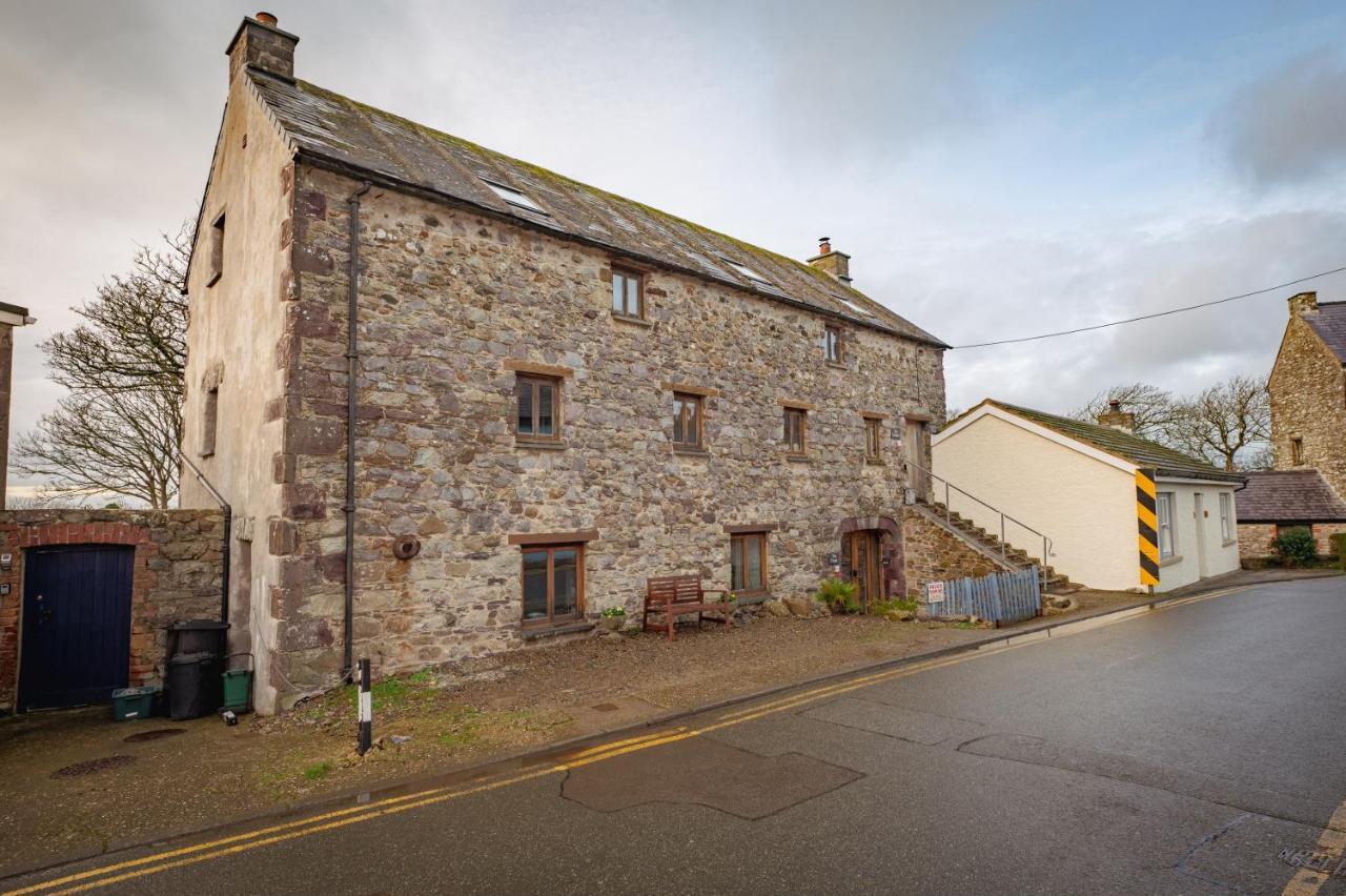 Stunning Converted Granary In Heart Of St Davids 외부 사진